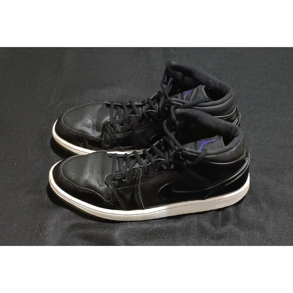 Black Nike air Jordan\'s main image 4